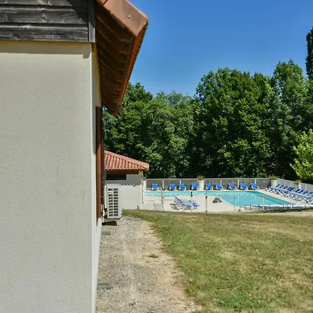 Bleu Nr 10 Lacapelle-Marival